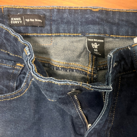 Like new True Religion jeans! - Picture 2 of 4